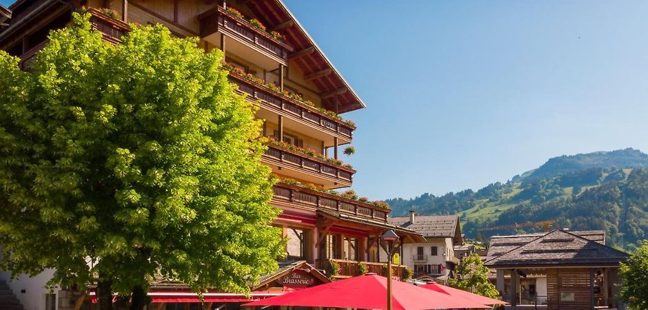 hotel la croix saint maurice au grand bornand